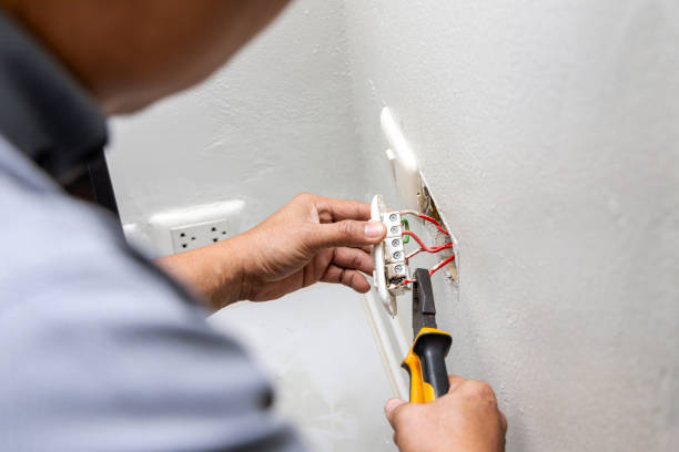 Best Electrical Repair Services  in Moonachie, NJ